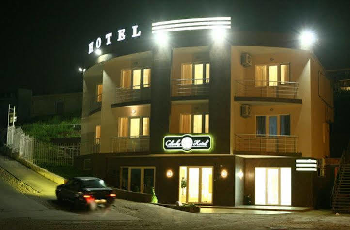 Columbus Hotel Odessa Exteriör bild